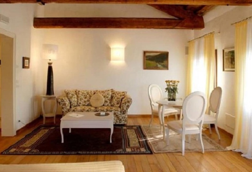 جناح ديلوكس, Villa Foscarini Cornaro