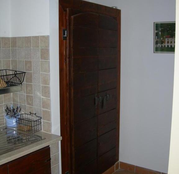 Апартаменты 1 Спальня, Santa Croce