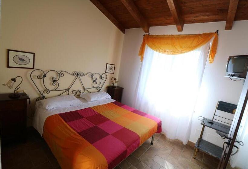 Номер Стандарт, Santa Croce