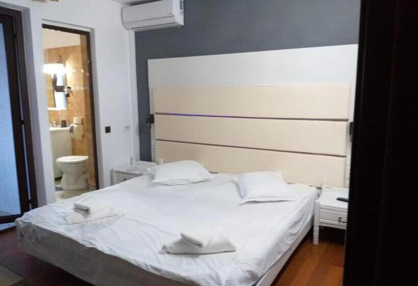 اتاق لوکس, Casa Mea