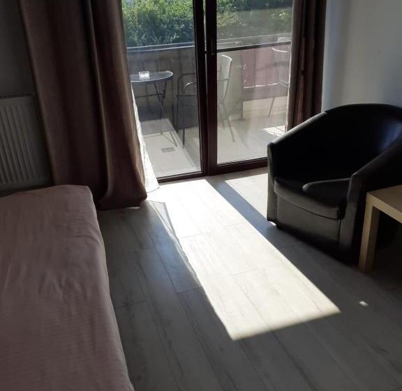 اتاق استاندارد سه تخته با بالکن, Casa Mea