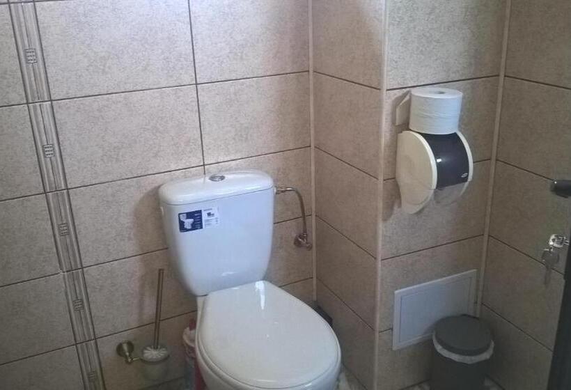 اتاق استاندارد سه تخته با بالکن, Casa Mea