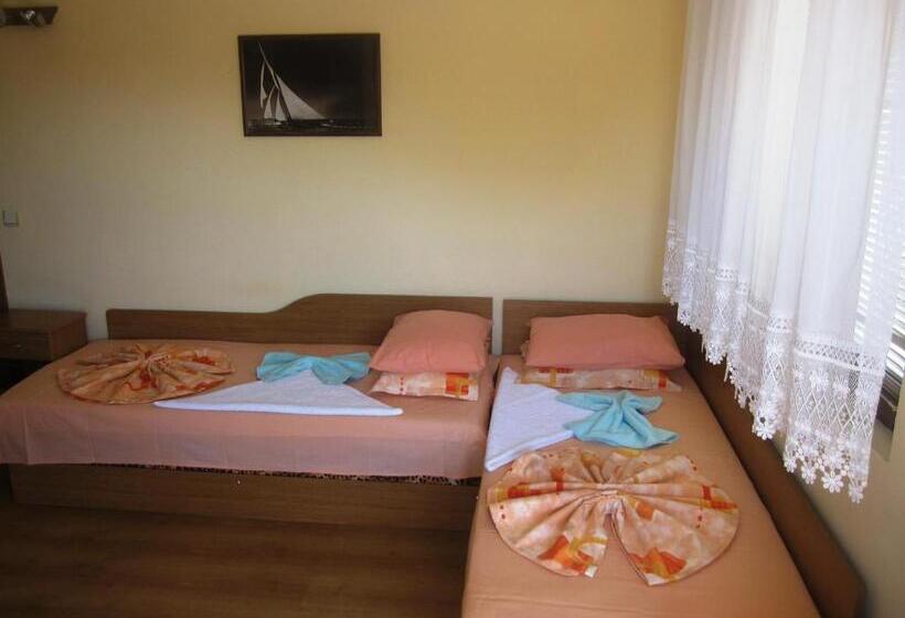 Апартаменты 2 Спальни, Guesthouse Olimp