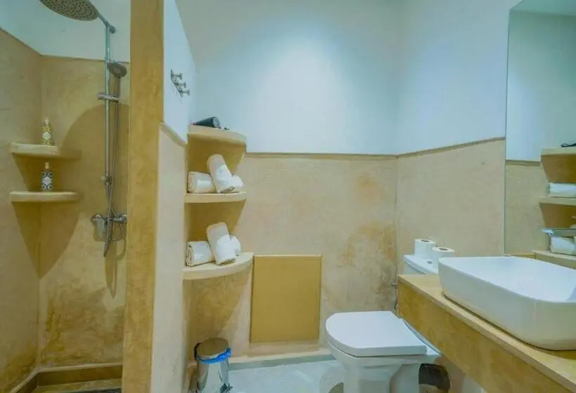 اتاق لوکس سه تخته, Riad Trésor Marrakech
