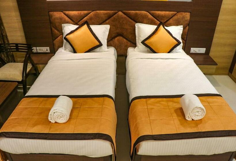 豪华房间, Honey Hive