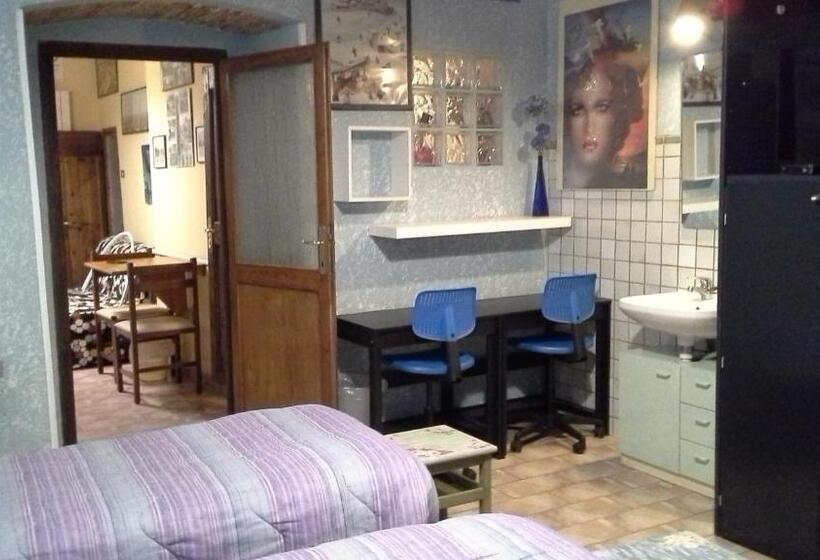 スタンダードトリプルルーム, Affittacamere Il Giramondo