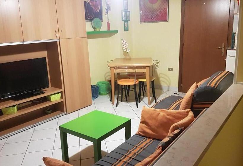 スタンダードルーム, Affittacamere Il Giramondo