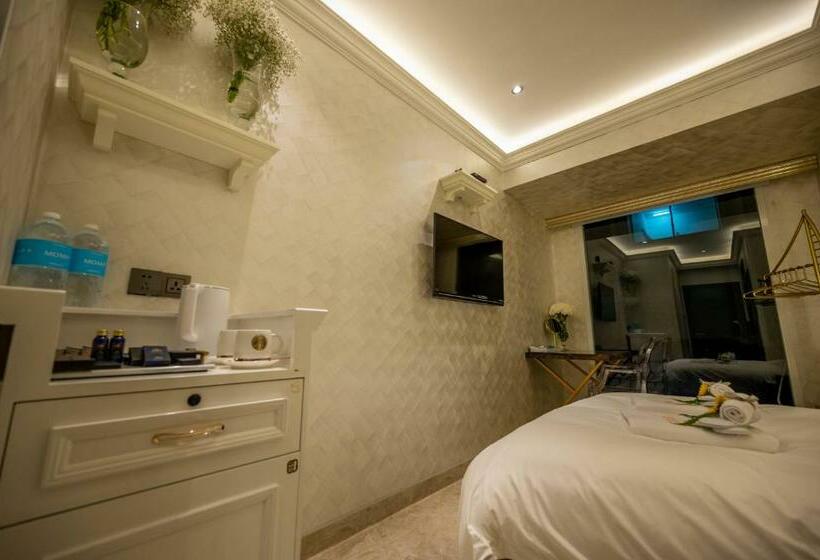 디럭스 룸, A Residence @ Between Hilton & Cititel