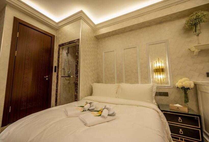 디럭스 룸, A Residence @ Between Hilton & Cititel