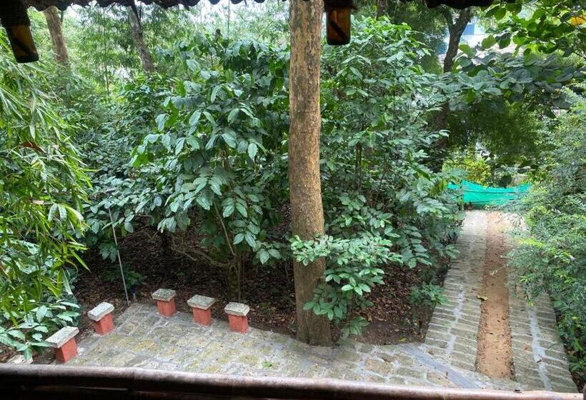 Perhehuone, Trekking Trails Eco Stay