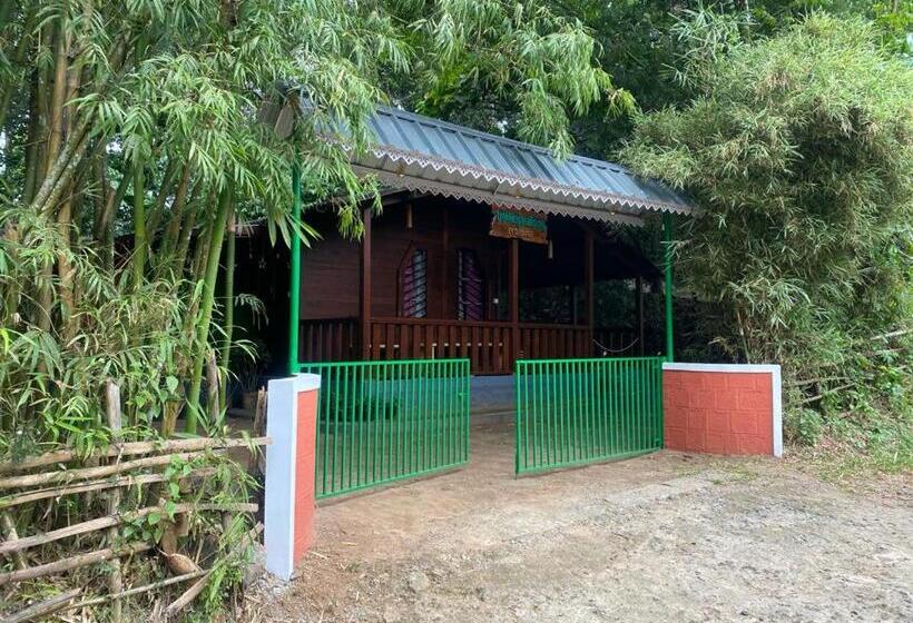 Villa 2 Makuuhuonetta, Trekking Trails Eco Stay
