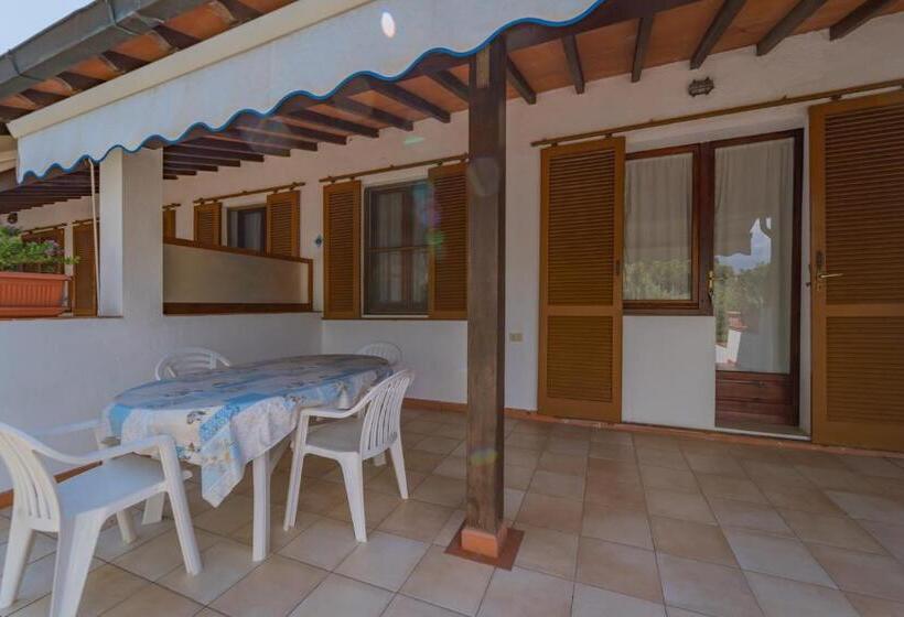 带1个卧室的带海景的公寓, Residence Baia Delle Grazie