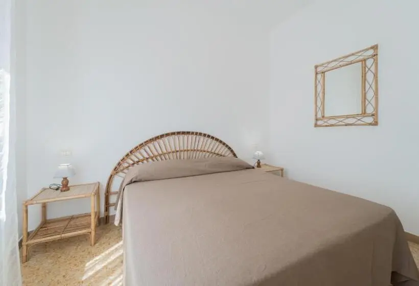 庭の見える1ベッドルームアパートメント, Residence Baia Delle Grazie