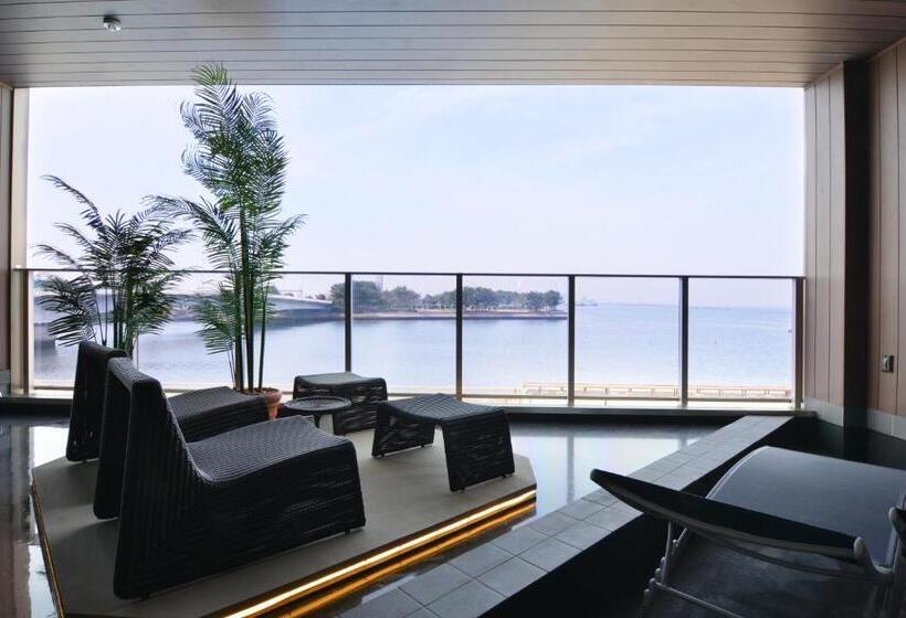 חדר סטנדרט לארבעה, Toriizaki Club Sushi Auberge