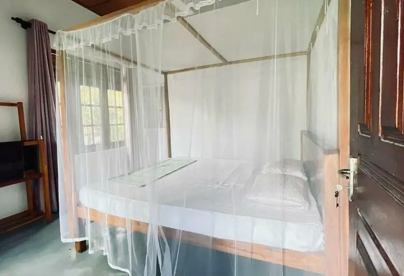 اتاق اکونومی, Kiara Sands Hotel Mirissa