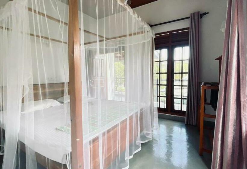 חדר אקונומי, Kiara Sands Hotel Mirissa