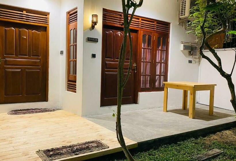 חדר אקונומי, Kiara Sands Hotel Mirissa