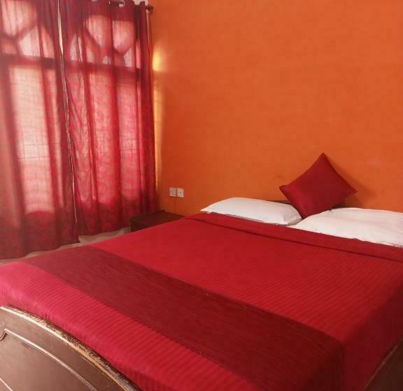 סוויטת ג'וניור, Mango Hill Shola Ooty