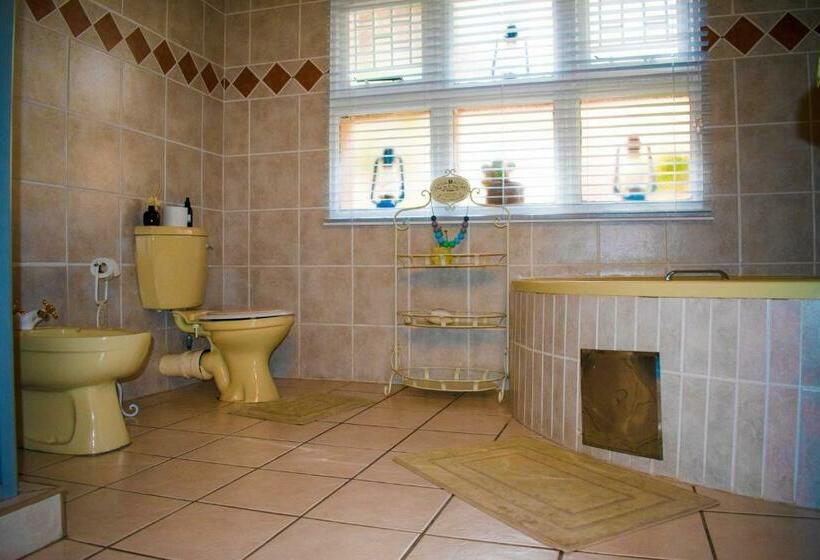 Номер Стандарт, Tengo Guest House