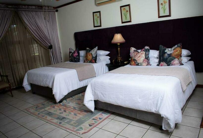 Номер Стандарт, Tengo Guest House