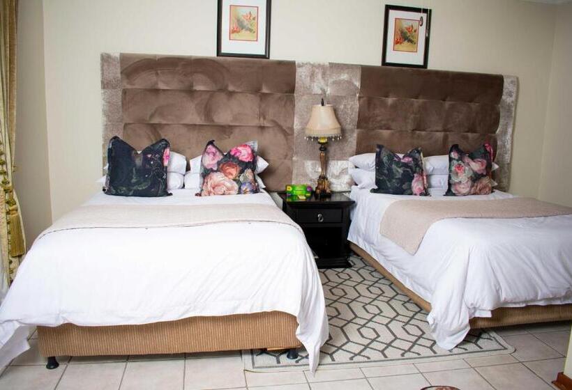 Номер Стандарт, Tengo Guest House