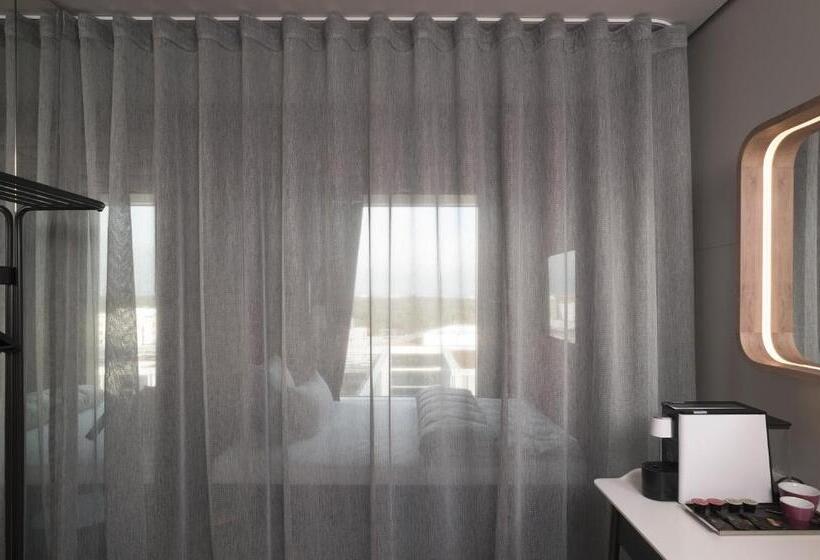 اتاق استاندارد با چشمانداز, B Mine Hotel Frankfurt Airport