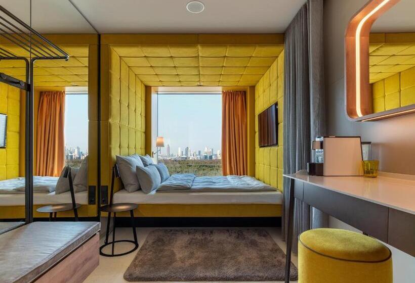 اتاق استاندارد با چشم‌انداز, B Mine Hotel Frankfurt Airport