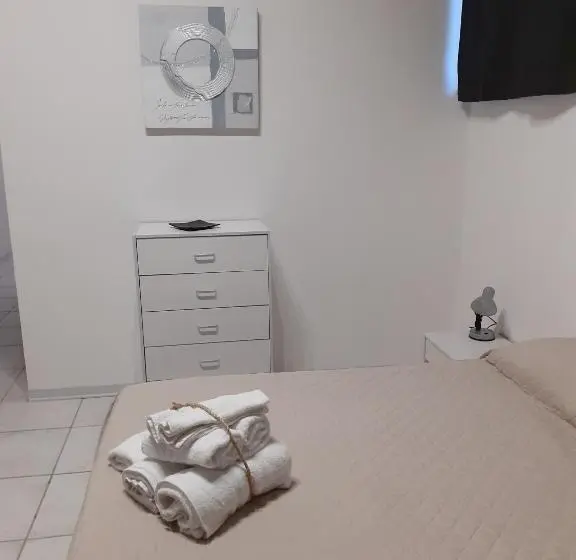 スタンダード4人部屋, B&b Il Girasole