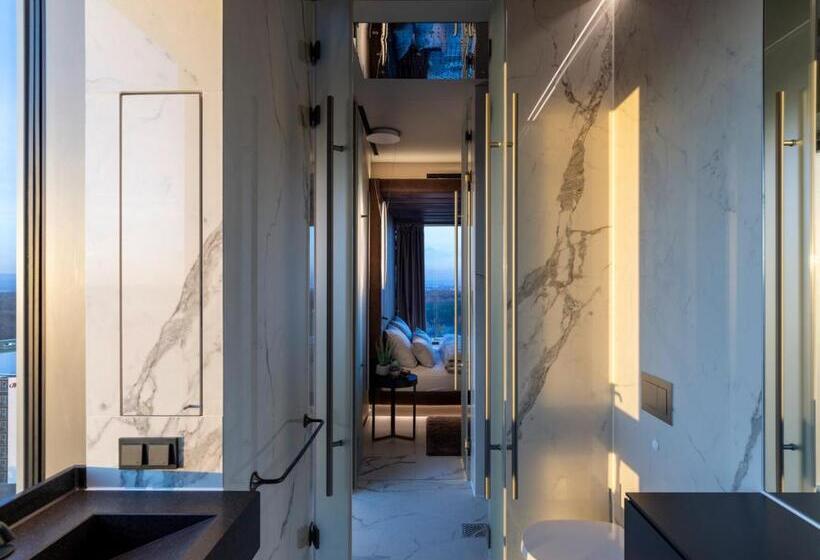 اتاق استاندارد, B Mine Hotel Frankfurt Airport