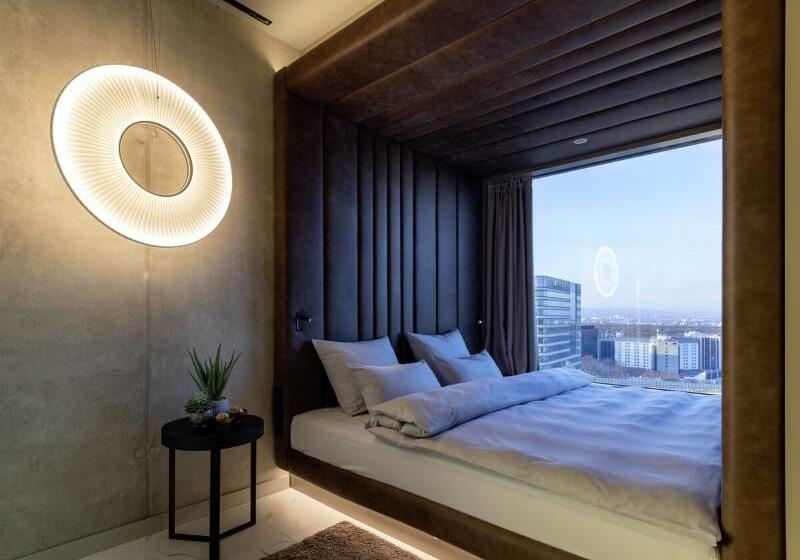 اتاق استاندارد با چشم‌انداز, B Mine Hotel Frankfurt Airport