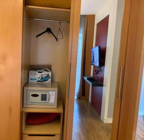 آپارتمان 1 خوابه با بالکن, Get A Flat 401 /jardins/ Ibirapuera