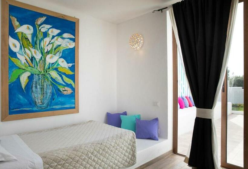 סוויטת ג'וניור נוף לגינה, Palmasera Charming Suites