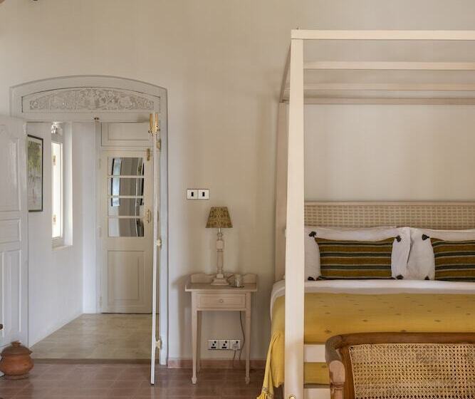 غرفة ديلوكس مزودة بشرفة, Halcyon Mawella