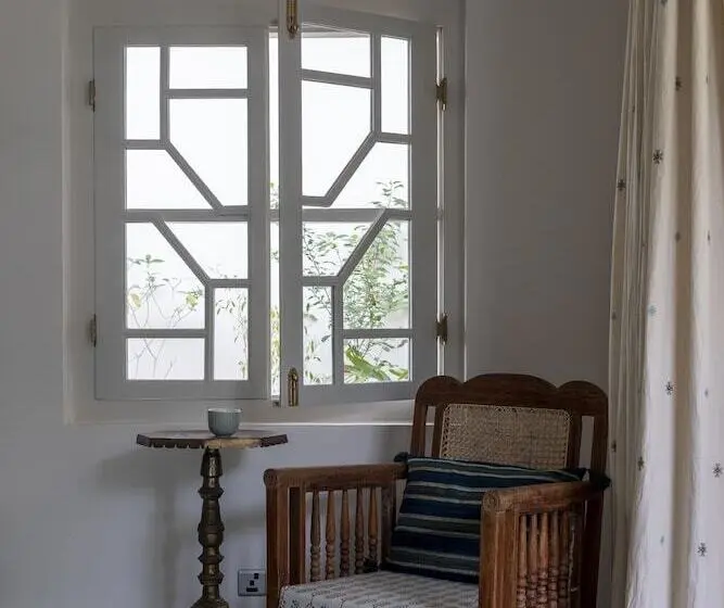 اتاق استاندارد, Halcyon Mawella