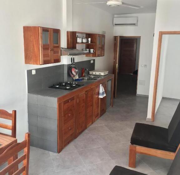 Апартаменты 1 Спальня, Surfzone Beachside Apartments