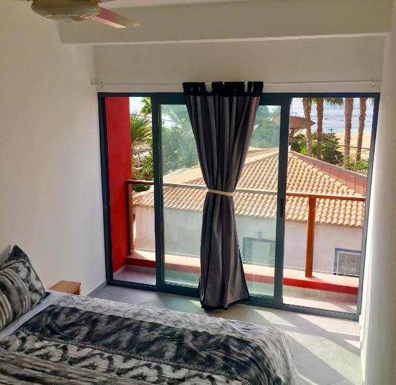 Апартаменты 1 Спальня Вид на Море, Surfzone Beachside Apartments