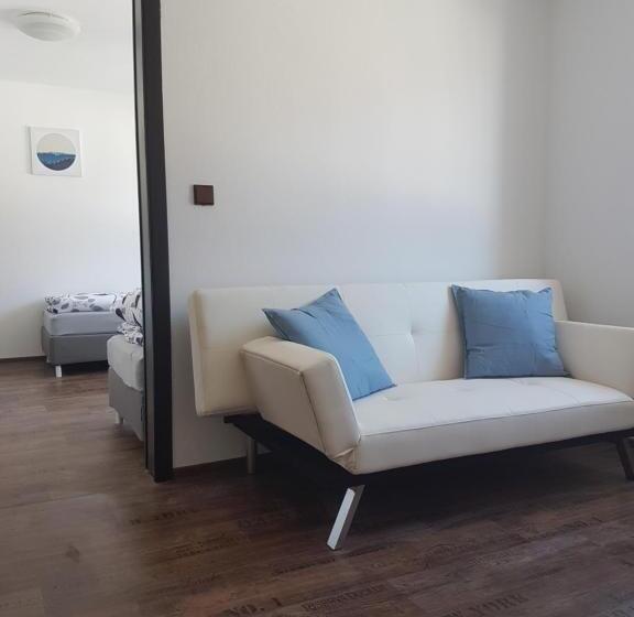 带1个卧室的公寓, Apartment House Staňkov