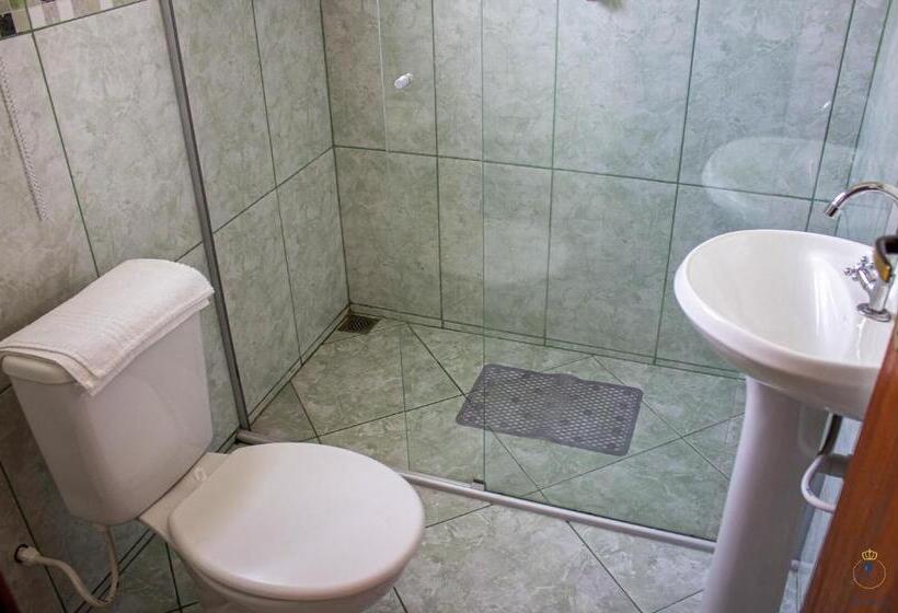 اتاق استاندارد سه نفره, Pousada Bela Rainha