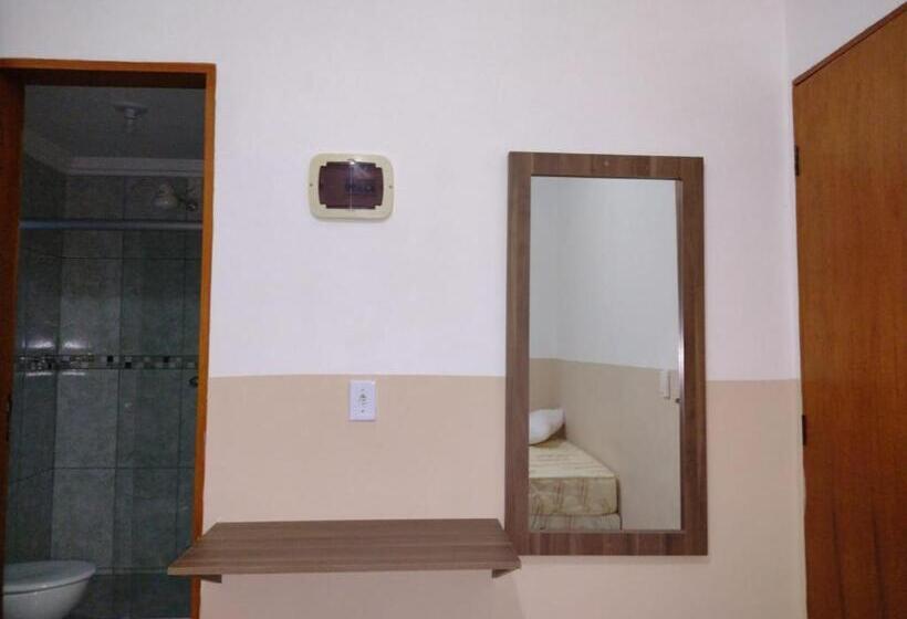 اتاق استاندارد سه نفره, Pousada Bela Rainha