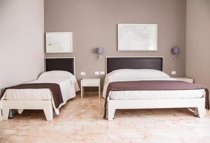 舒适三人间, Faro Bianco Gallipoli Suites & Apartments