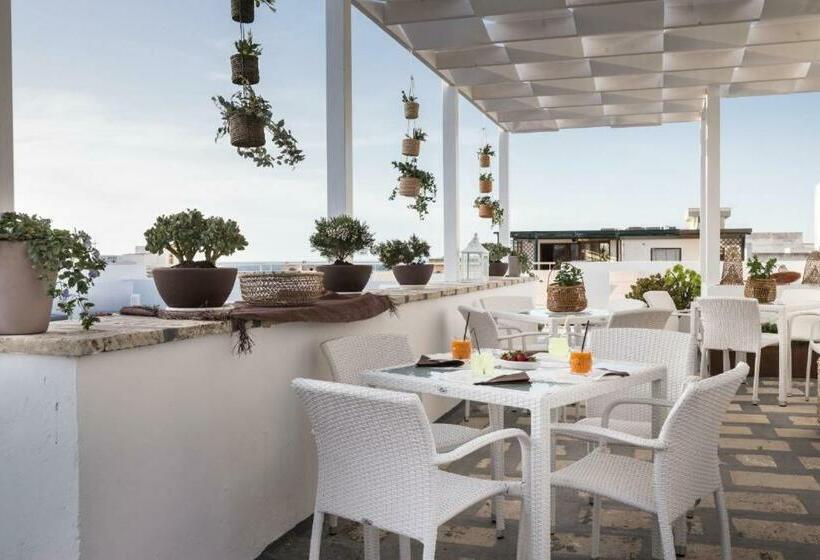 标准间带露台, Faro Bianco Gallipoli Suites & Apartments