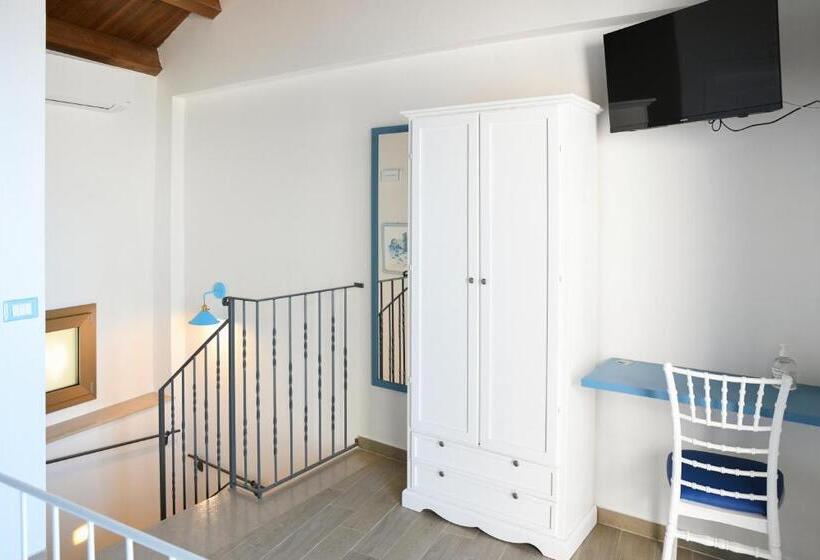 חדר סטנדרט עם מיטת קינג, Signora Tita B&b Chianalea   Scilla