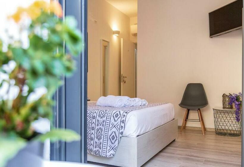 标准间, Alexander B&b