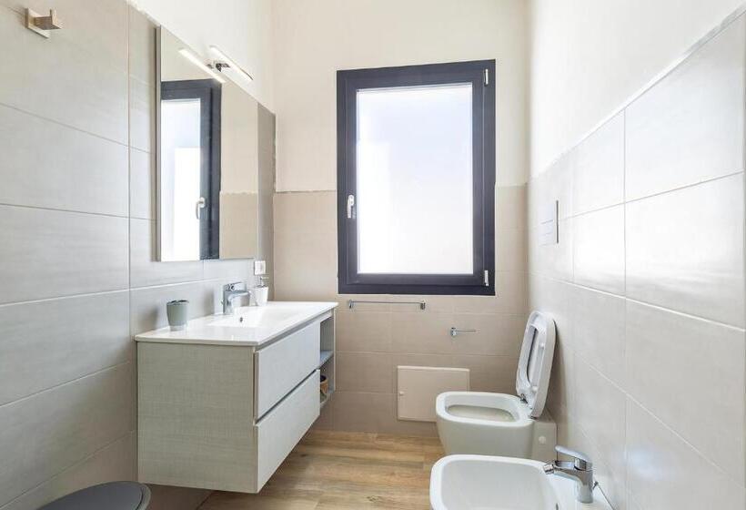 デラックスルーム, Alexander B&b