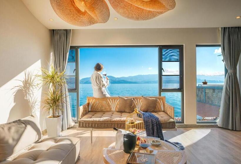 جناح, Dali Beauty Seaview B&b