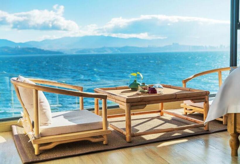 غرفة قياسية مطلّة علي البحيرة, Dali Beauty Seaview B&b