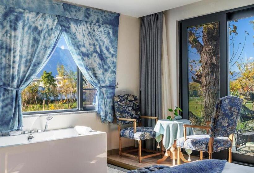 Номер Deluxe Вид на Море с Балконом, Dali Beauty Seaview B&b