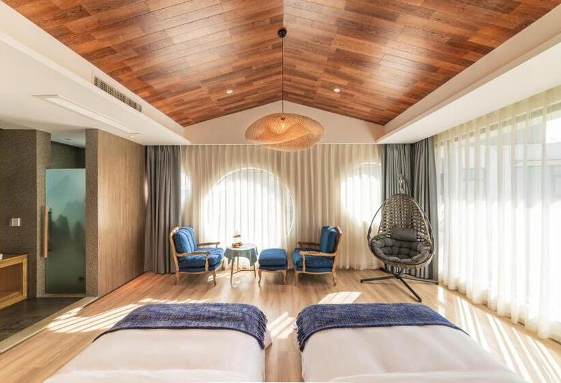 غرفة قياسية مطلّة علي البحيرة, Dali Beauty Seaview B&b