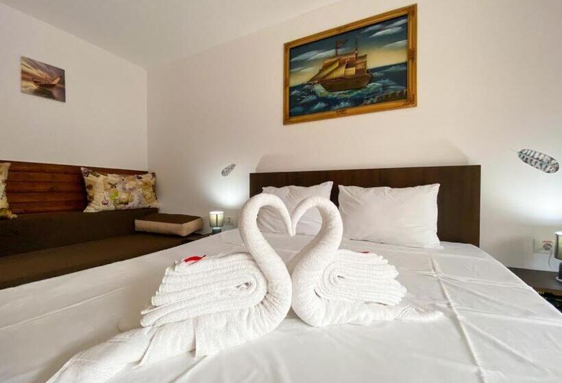 标准间, Casa Mura