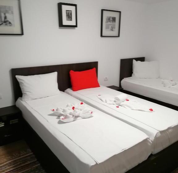 舒适三人间, Casa Mura